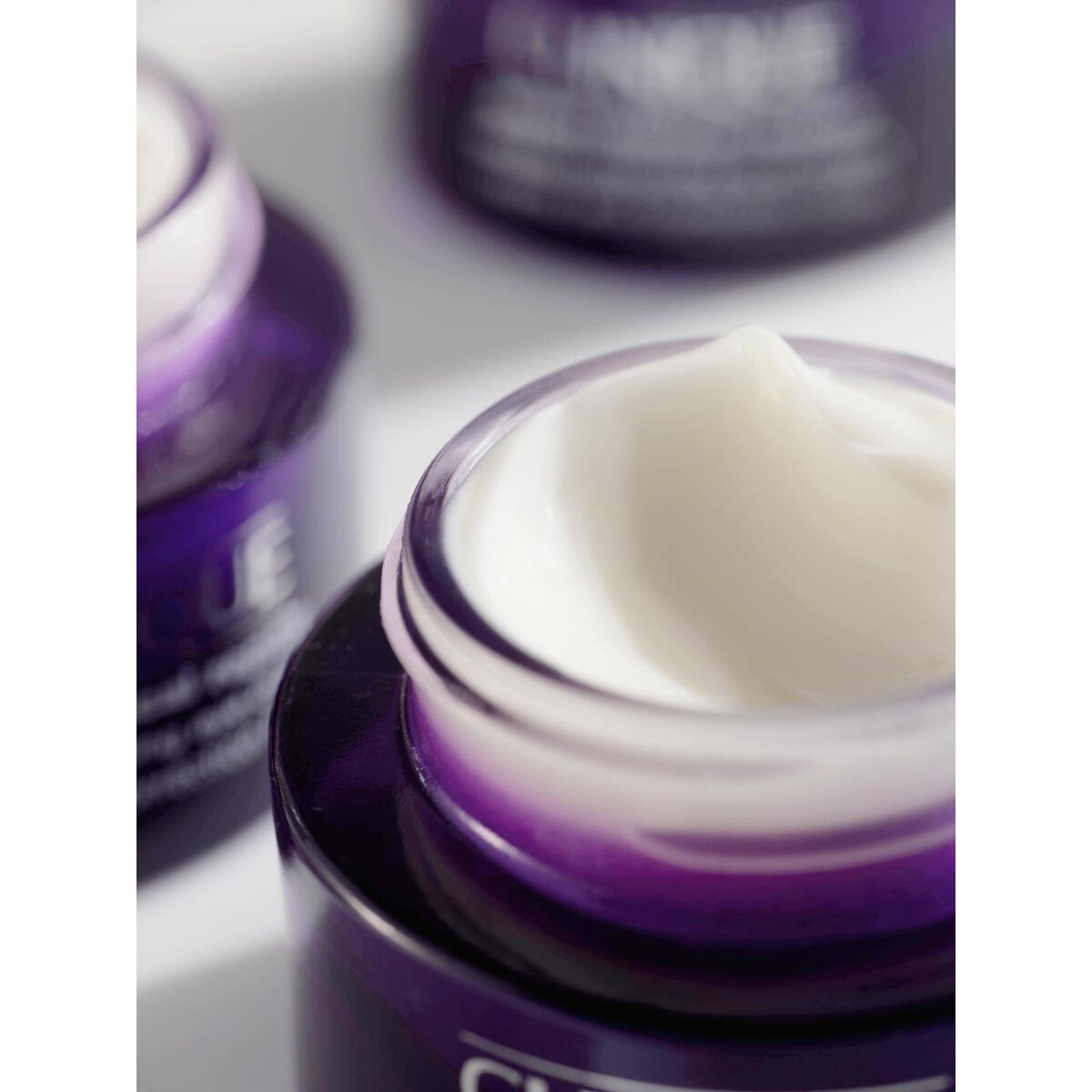 V11H9FA78FF87CE0D2E94913C24721ED5750R7724608P2