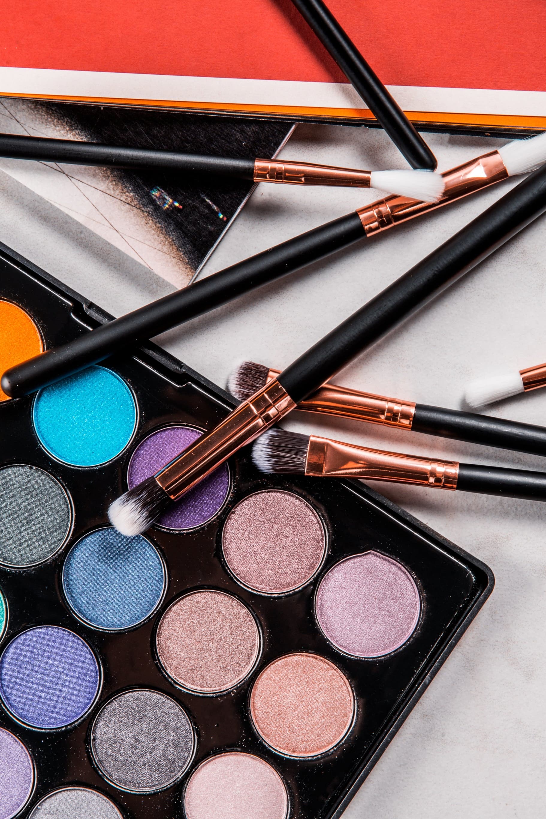 Afbeelding van make-up en kwasten